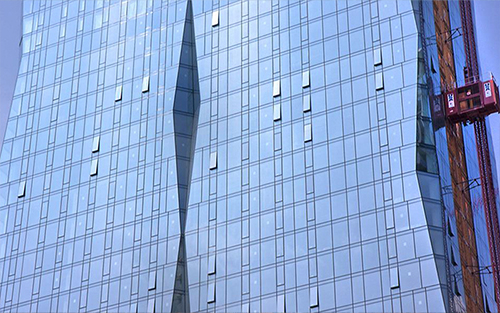 Close up on the 1326 S. Michigan / Paragon building.
